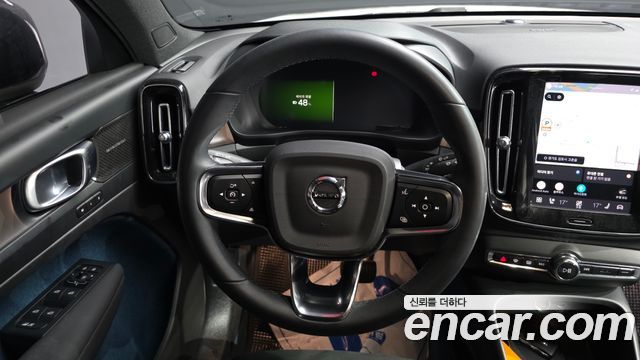 Volvo C40 Recharge Twin Ultimate 2023 — фото 13