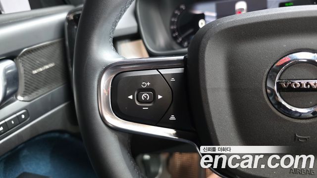 Volvo C40 Recharge Twin Ultimate 2023 — фото 18