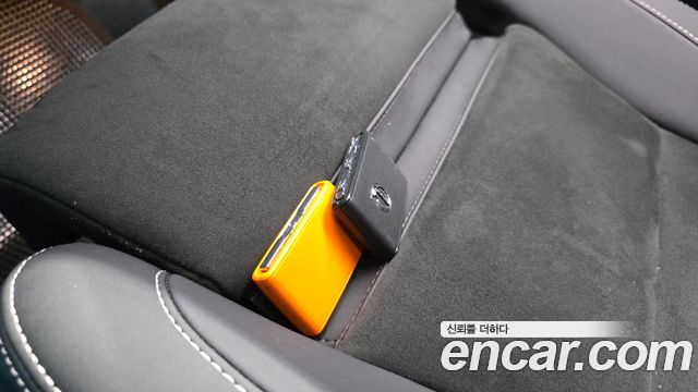 Volvo C40 Recharge Twin Ultimate 2023 — фото 28