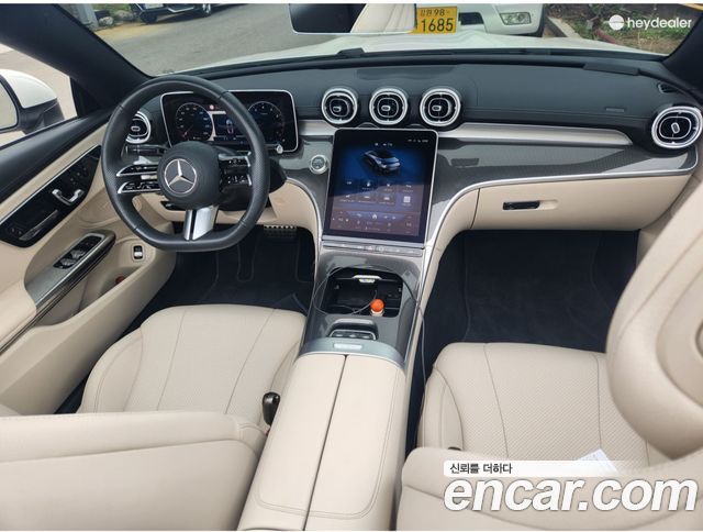 Mercedes-Benz CLE-Class (C236) CLE200 Cabriolet 2025 — фото 7