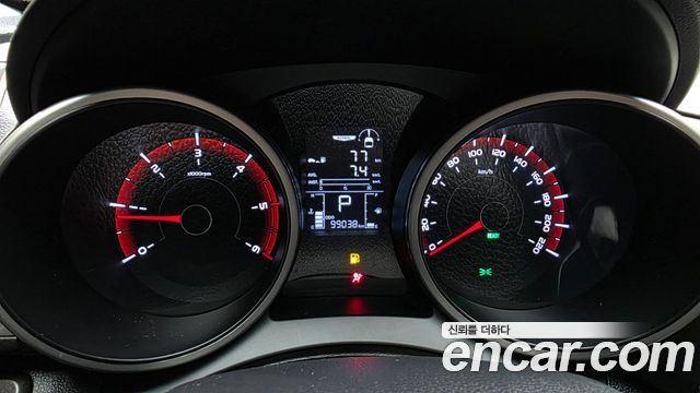 KG Mobility (SsangYong) Tivoli Diesel VX 2WD 2016 — фото 8
