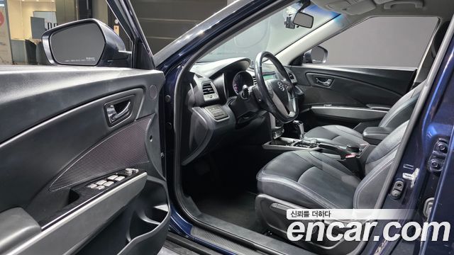 KG Mobility (SsangYong) Tivoli Diesel VX 2WD 2016 — фото 10