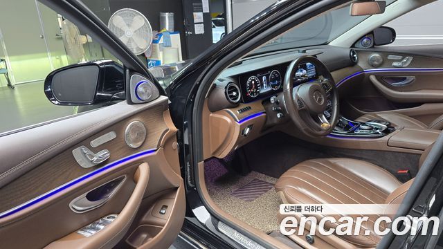 Mercedes-Benz E-Class (W213) E220d 4MATIC Exclusive 2017 — фото 10