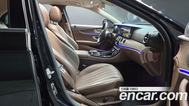 Mercedes-Benz E-Class (W213) E220d 4MATIC Exclusive 2017 — фото 11