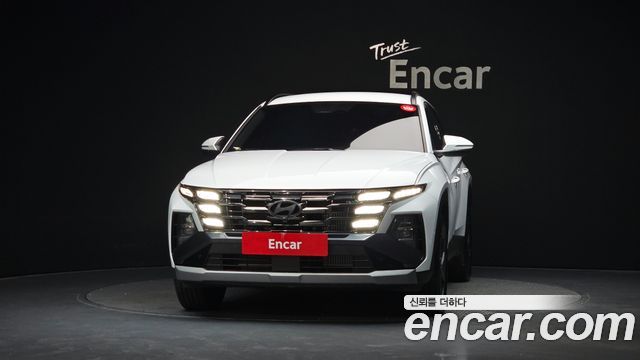 Hyundai Tucson (NX4) Gasoline 1.6 Turbo 2WD Inspiration 2024 — фото 3