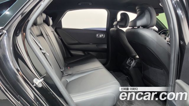 Hyundai Ioniq 6 Standard E-Value+ 2025 — фото 11