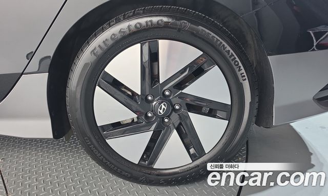 Hyundai Ioniq 6 Standard E-Value+ 2025 — фото 21
