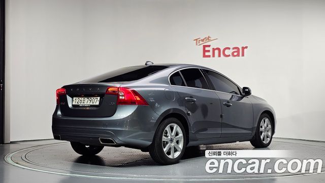 Volvo S60 D3 2nd 2016 — фото 2