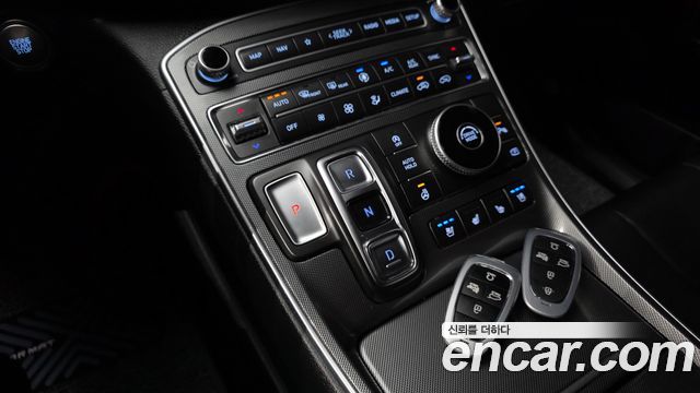 Hyundai Santa Fe Diesel 2.2 2WD Prestige 2021 — фото 9