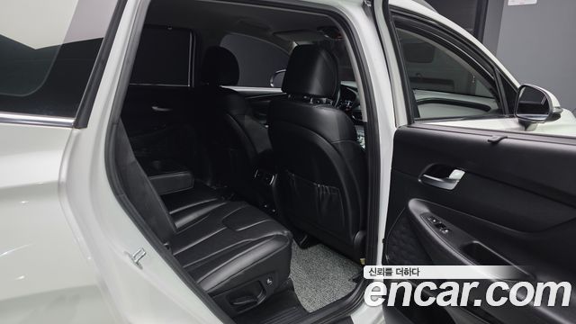 Hyundai Santa Fe Diesel 2.2 2WD Prestige 2021 — фото 12