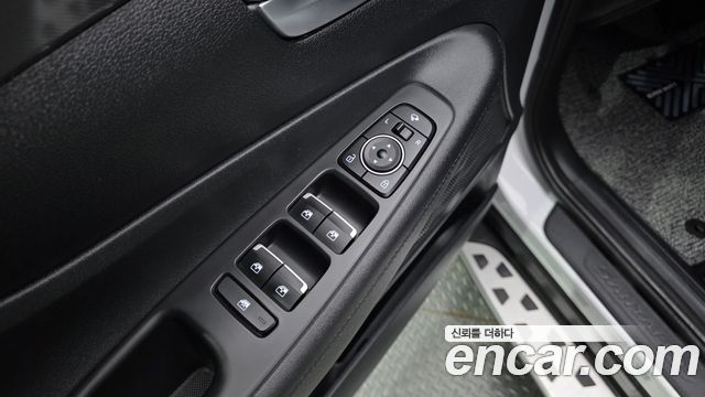 Hyundai Santa Fe Diesel 2.2 2WD Prestige 2021 — фото 30