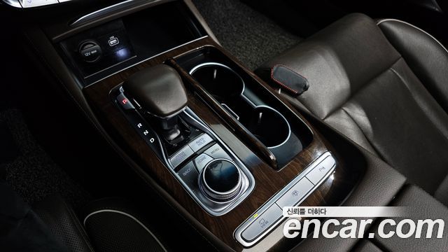 Kia K9 3.8 GDI PlatinumⅡ 2019 — фото 9