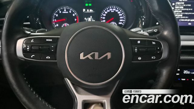 Kia K5 (III) 2.0 Prestige 2023 — фото 7