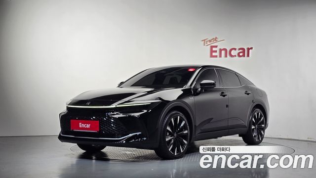 Toyota Crown Crossover 2.4 4WD Dual Boost HYbrid