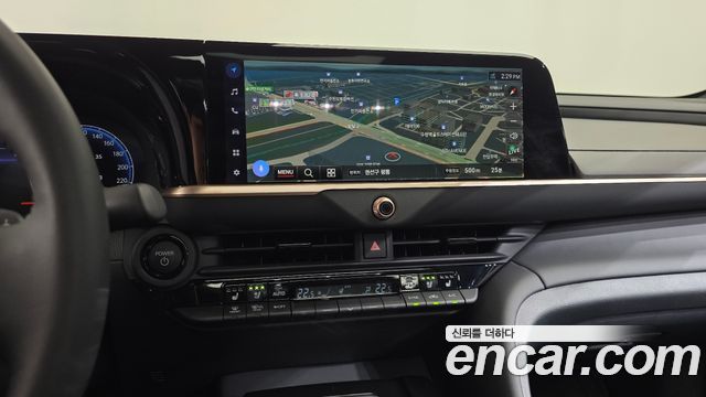 Toyota Crown Crossover 2.4 4WD Dual Boost HYbrid 2026 — фото 12