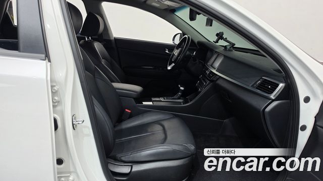 Kia K5 (II) 2.0 Prestige 2019 — фото 26