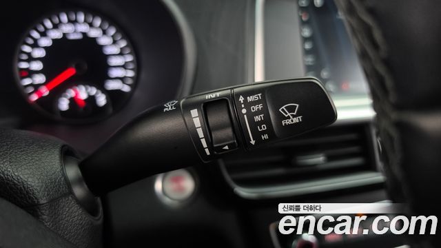 Kia K5 (II) 2.0 Prestige 2019 — фото 27