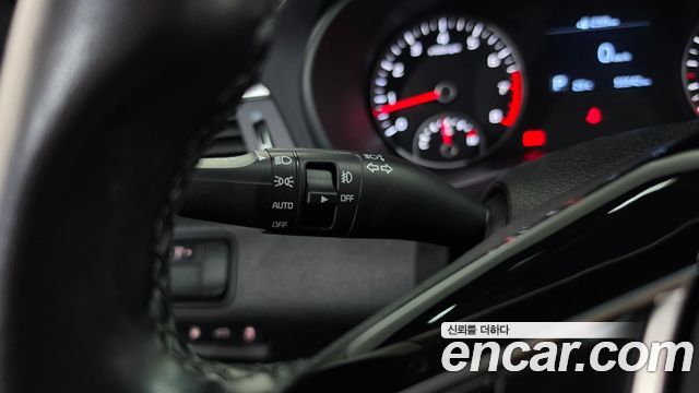 Kia K5 (II) 2.0 Prestige 2019 — фото 28