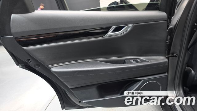 Genesis G80 (RG3) Gasoline 3.5 Turbo AWD 2022 — фото 25