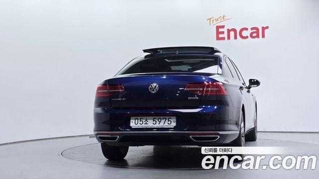 Volkswagen Passat GT (B8) 2.0 TDI Prestige 2018 — фото 4