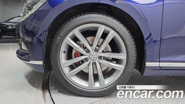 Volkswagen Passat GT (B8) 2.0 TDI Prestige 2018 — фото 5