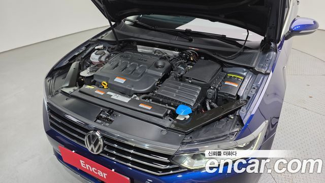 Volkswagen Passat GT (B8) 2.0 TDI Prestige 2018 — фото 6