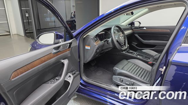 Volkswagen Passat GT (B8) 2.0 TDI Prestige 2018 — фото 10