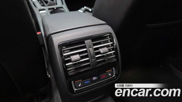 Volkswagen Passat GT (B8) 2.0 TDI Prestige 2018 — фото 19