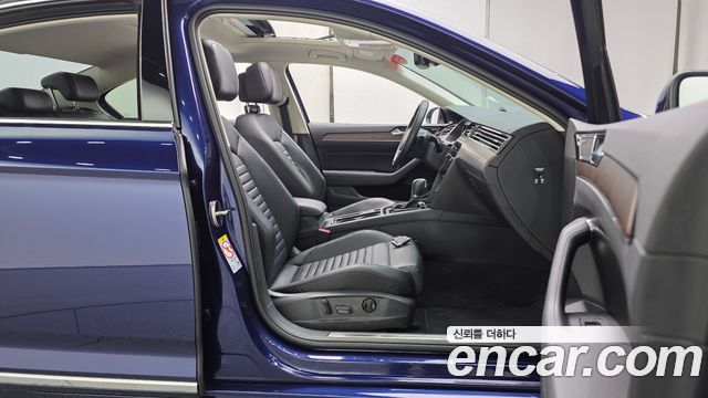 Volkswagen Passat GT (B8) 2.0 TDI Prestige 2018 — фото 26