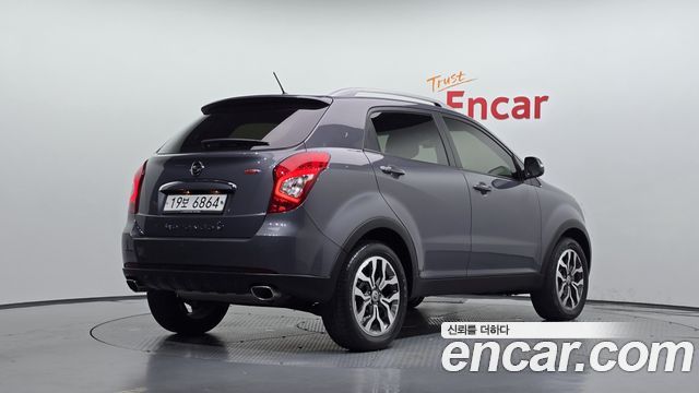 KG Mobility (SsangYong) Korando C 2.2 RX 2WD DLX 2016 — фото 2