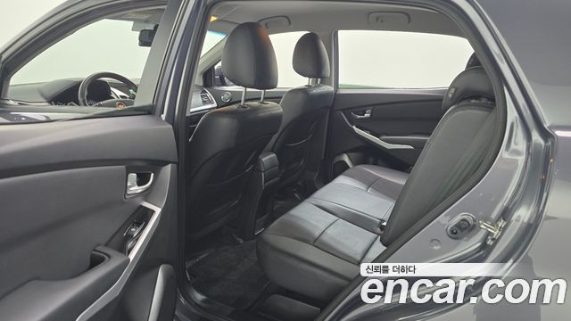KG Mobility (SsangYong) Korando C 2.2 RX 2WD DLX 2016 — фото 12