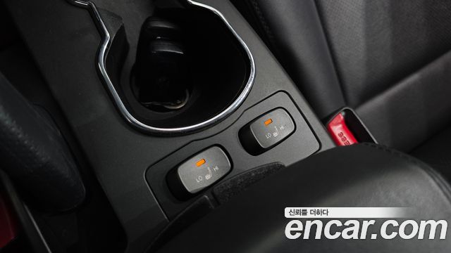 KG Mobility (SsangYong) Korando C 2.2 RX 2WD DLX 2016 — фото 18