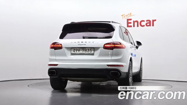 Porsche Cayenne 3.6 Platium Edition 958 2017 — фото 4