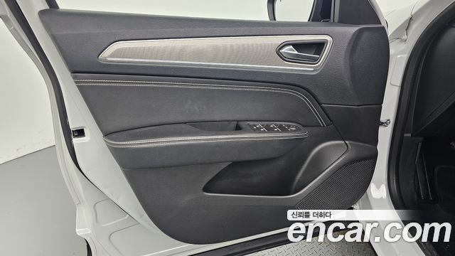 Renault Korea XM3 1.6 E-TECH Inspire e-shifter 2023 — фото 24
