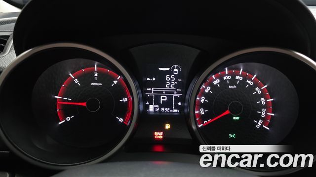KG Mobility (SsangYong) Tivoli Air Diesel IX 2WD 2016 — фото 8