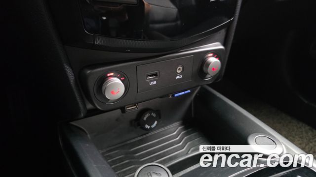 KG Mobility (SsangYong) Tivoli Air Diesel IX 2WD 2016 — фото 27