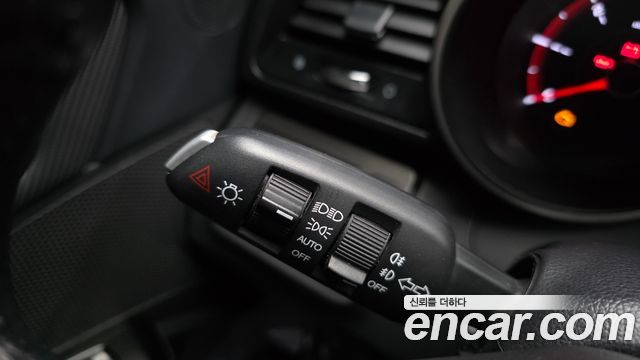 KG Mobility (SsangYong) Tivoli Air Diesel IX 2WD 2016 — фото 33