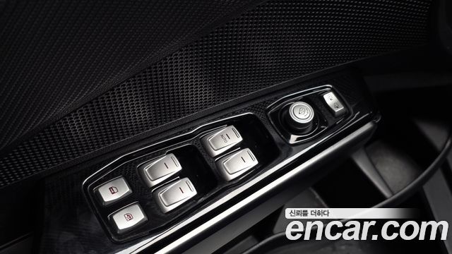 KG Mobility (SsangYong) Tivoli Air Diesel IX 2WD 2016 — фото 34