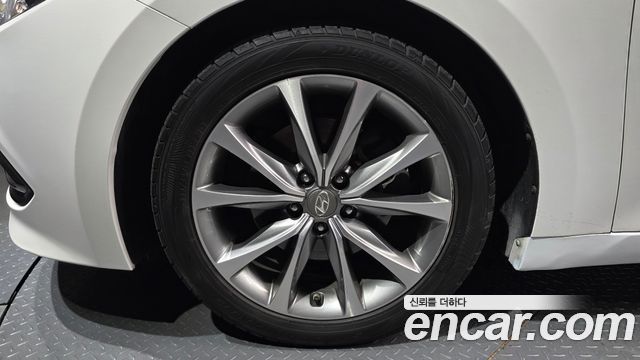 Hyundai Grandeur (HG) HG300 Exclusive 2016 — фото 5