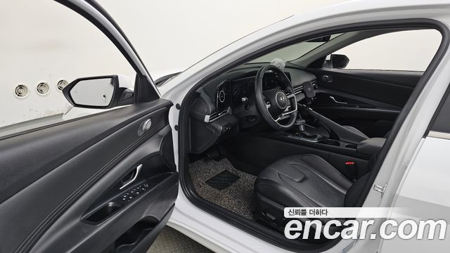 Hyundai Avante (CN7) 1.6 Inspiration 2021 — фото 10