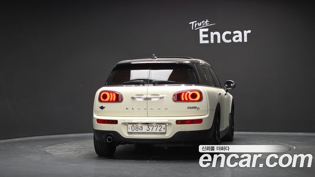 MINI Cooper D Clubman High 2nd 2017 — фото 4