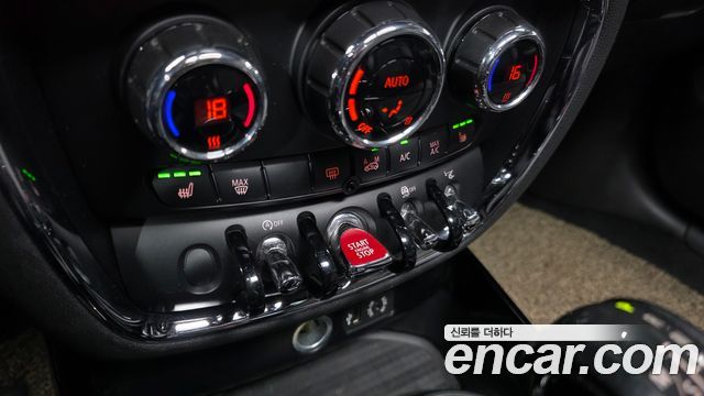 MINI Cooper D Clubman High 2nd 2017 — фото 18