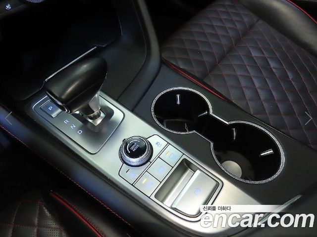 Genesis G70 2.0T AWD Sport Package 2018 — фото 16