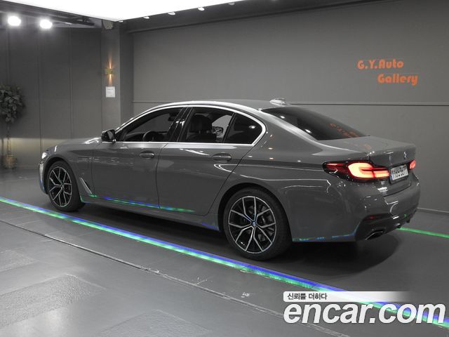 BMW 5 Series (G30) 530e M Sport 2021 — фото 3