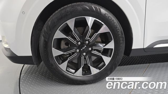 Kia Carnival (IV) Gasoline 9-Seater Signature 2023 — фото 5