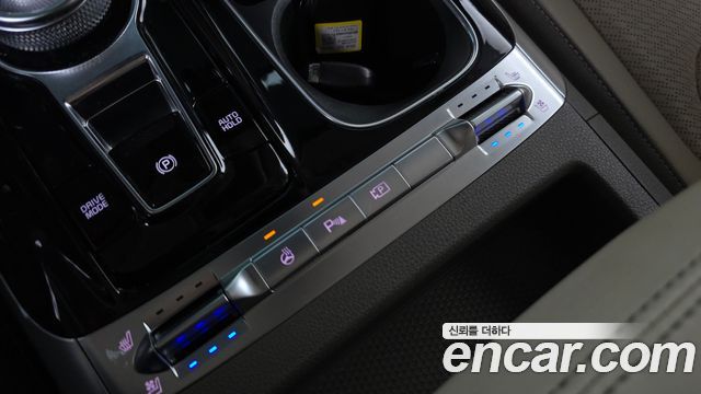 Kia Carnival (IV) Gasoline 9-Seater Signature 2023 — фото 18