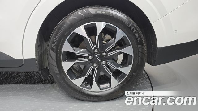 Kia Carnival (IV) Gasoline 9-Seater Signature 2023 — фото 21