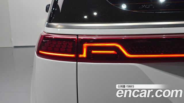Kia Carnival (IV) Gasoline 9-Seater Signature 2023 — фото 23