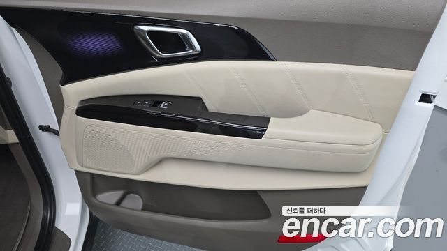 Kia Carnival (IV) Gasoline 9-Seater Signature 2023 — фото 24