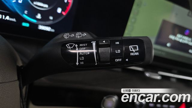 Kia Carnival (IV) Gasoline 9-Seater Signature 2023 — фото 34